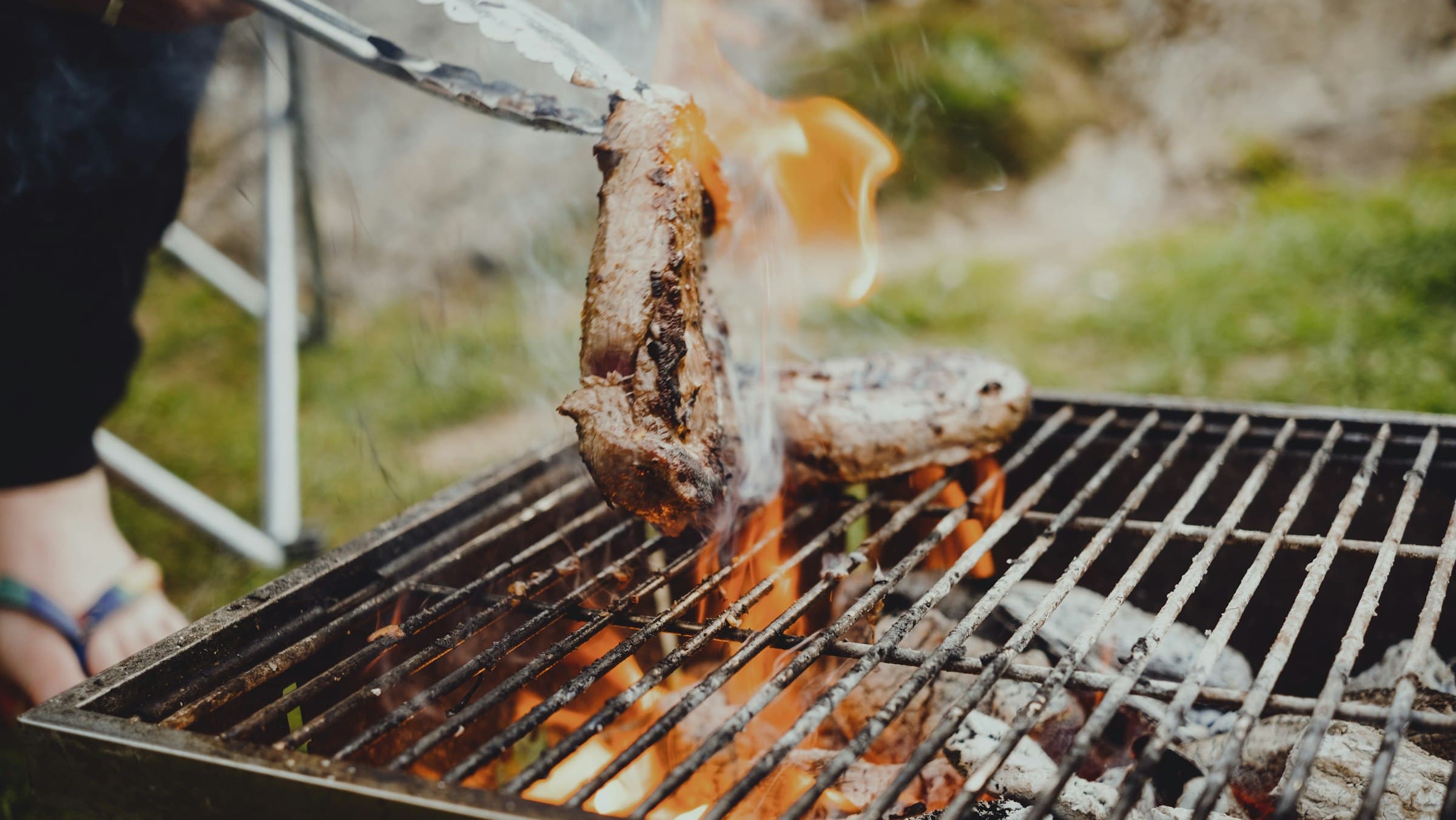 Essen auf einem Grill